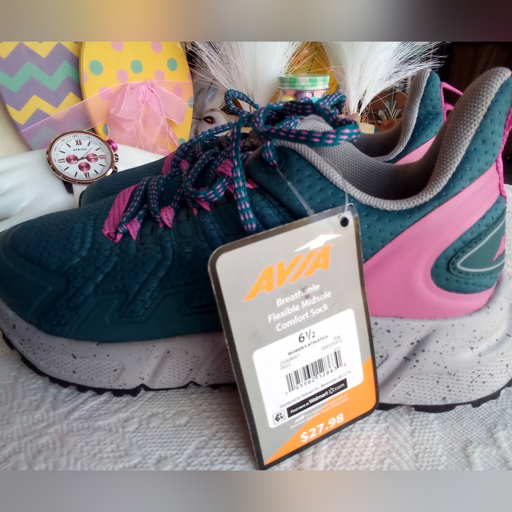 AVIA women's athletic trainers, Sz.6.5, NWT..$16! - Picture 5 of 7